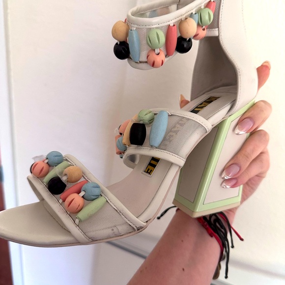 Like New Kat Maconie Beaded Cardi Heel - Picture 5 of 7